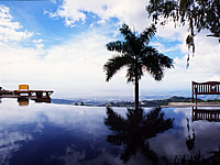 04 - Pool